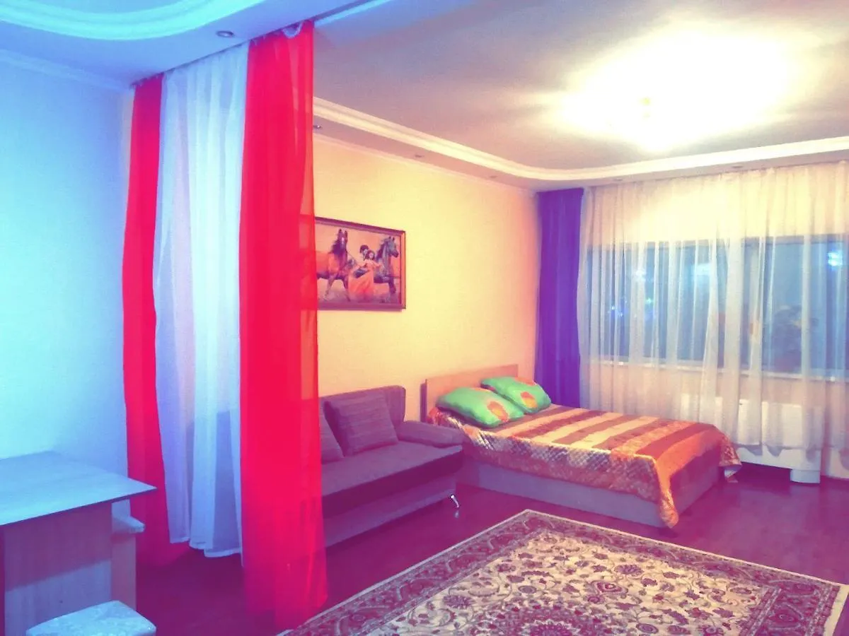 Chupa Chups Apartment On Dostyk 5/1 Str Астана